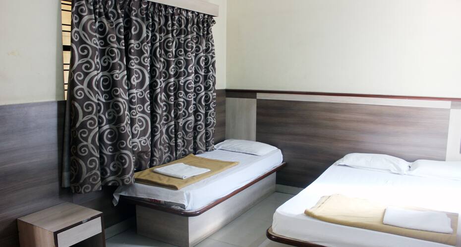 Hotel Sumanth Lodge, Bangalore 3